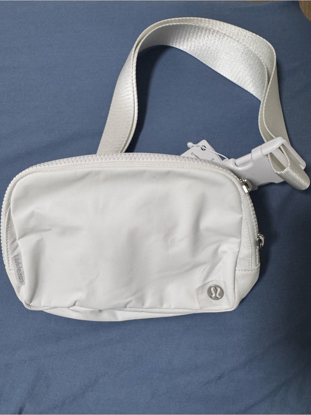 Lululemon Everywhere Belt Bag NWT Large 2L in Pure White